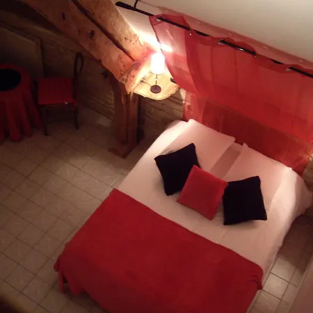 אורחן De La Luzerne Bernières-sur-Mer