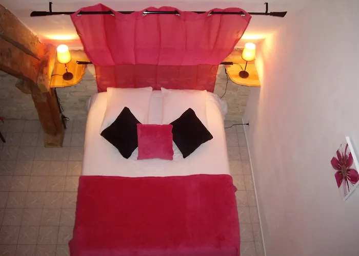 De La Luzerne אורחן